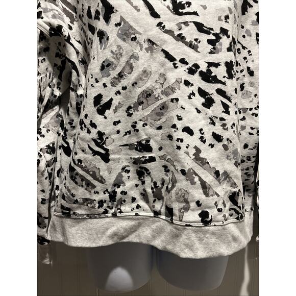 Calvin Klein Performance Women's Gray Cowl Neck LS Camo Sweatshirt Size M NWT - Picture 6 of 9
